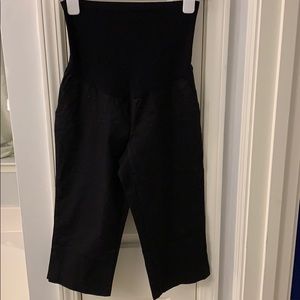 Black Motherhood Maternity Capris